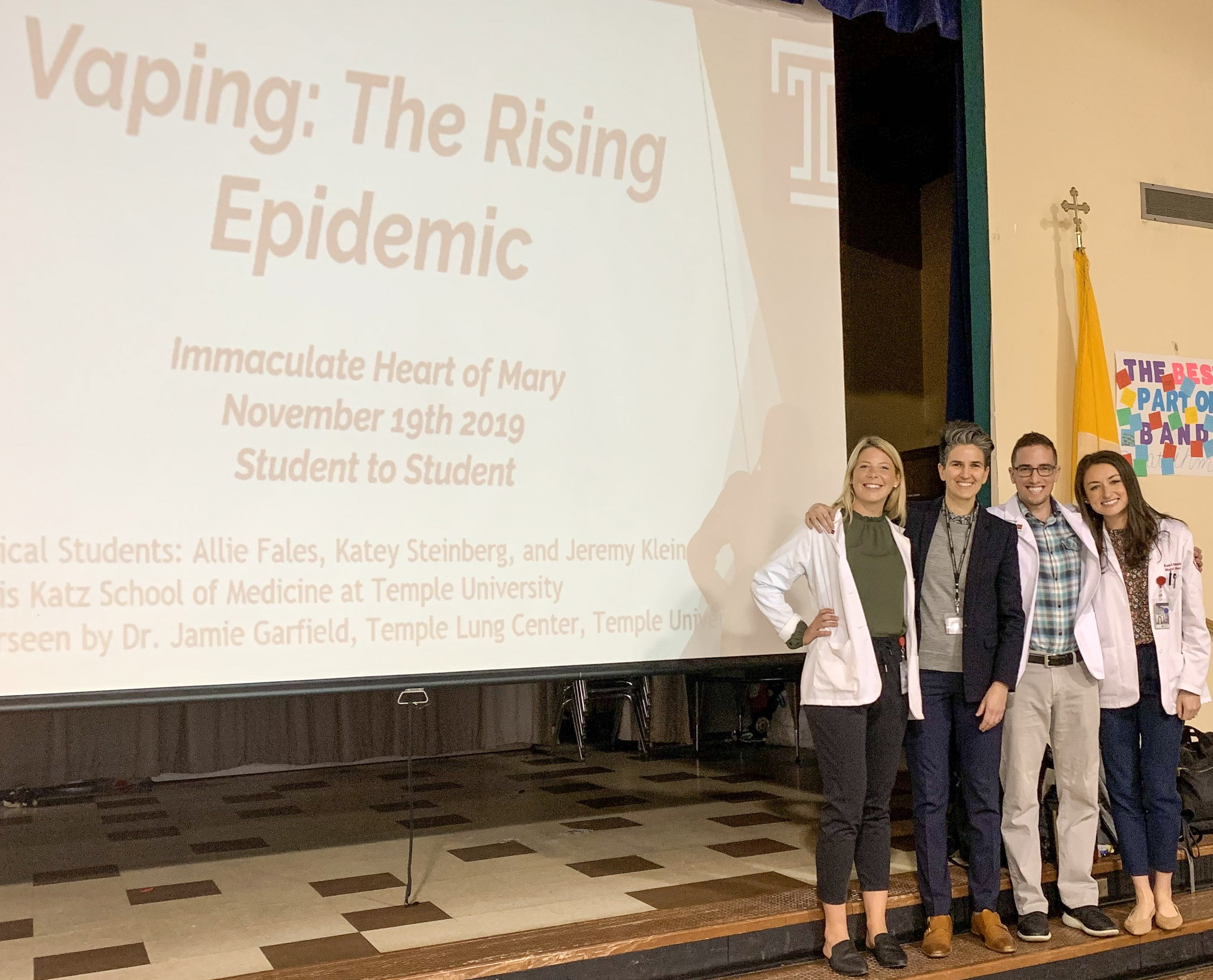 Dr. Garfield and Medical Students at Vaping Session